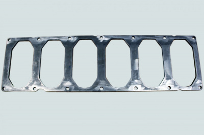 фото усилитель блока цилиндров (рамка жесткости) (6isbe) 5260509 3965764 5290910 dcec 4945783 